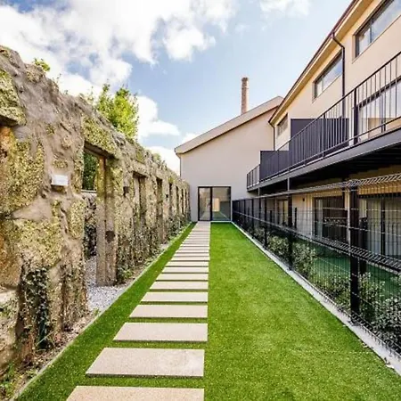 Peaceful Brand New Duplex With A Large Balcony Porto