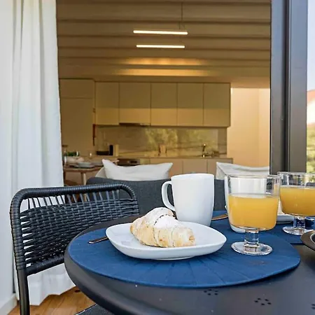 Appartamento Peaceful Brand New Duplex With A Large Balcony Oporto