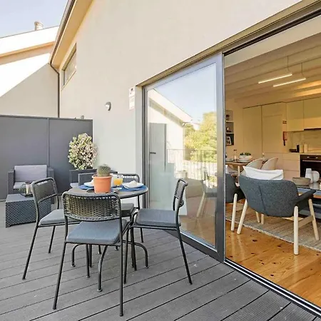 Peaceful Brand New Duplex With A Large Balcony *