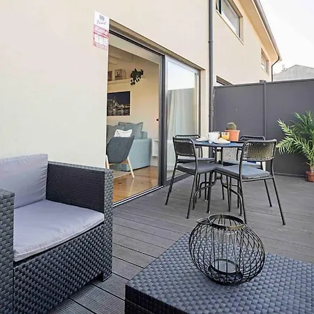 Peaceful Brand New Duplex With A Large Balcony Apartamento Porto